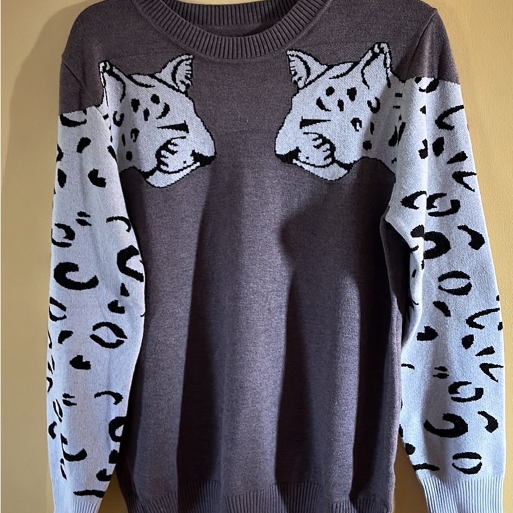 Grey Leopard medium sweater